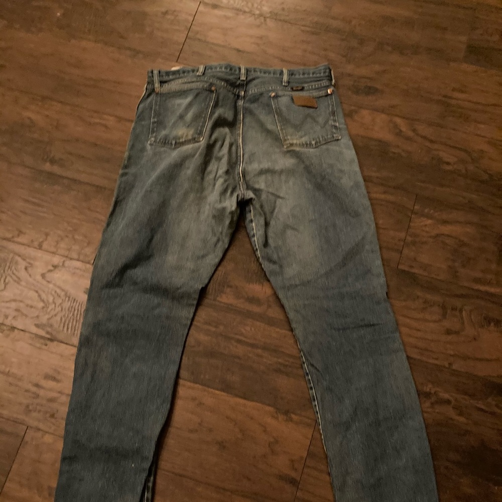 Men’s Wrangler Jeans